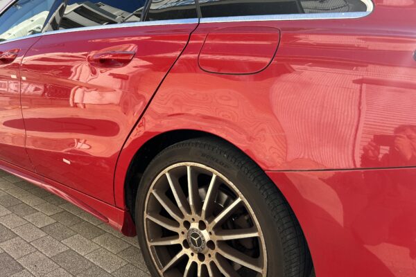 鈑金塗装は技術も大事ですが、修理方法も大事です