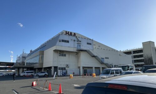 先週土曜日の仕入れはBMW X1とMINI クラブマン