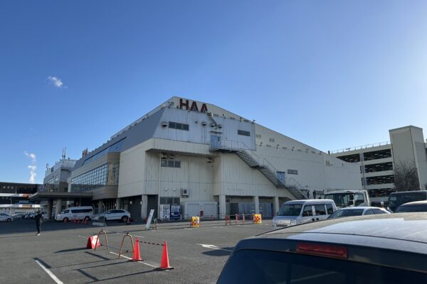 先週土曜日の仕入れはBMW X1とMINI クラブマン