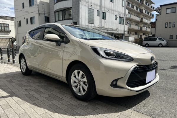 業者販売用アクア