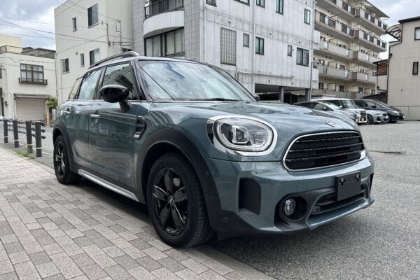 MINI クロスオーバー クーパーD セージグリーン